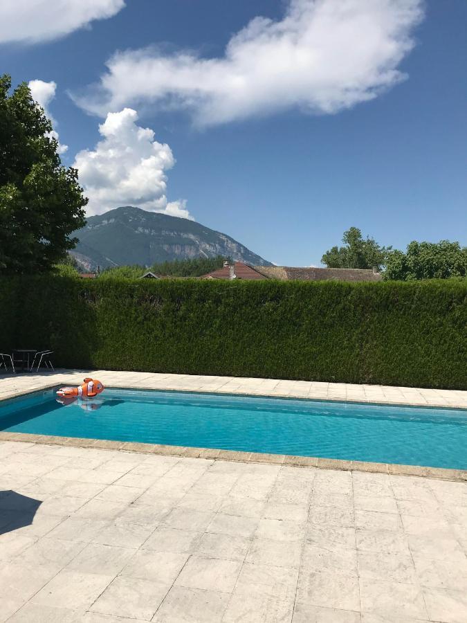 Auberge De La Paillere Lavours Exteriör bild