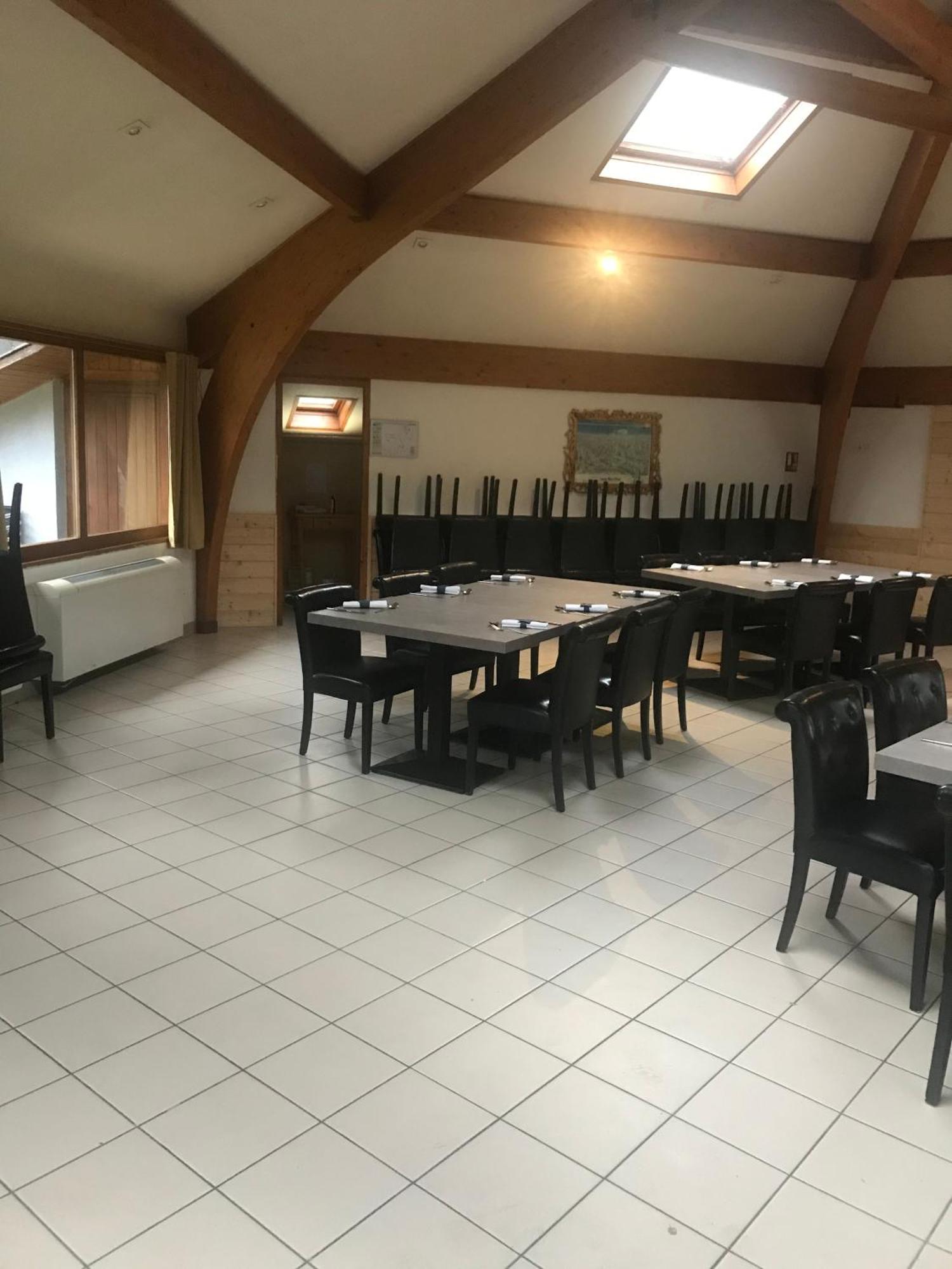 Auberge De La Paillere Lavours Exteriör bild